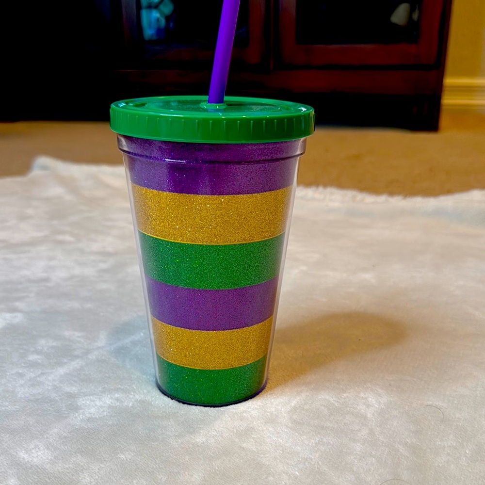Mardi Gras/ LSU Party Cup with Lid and Straw
